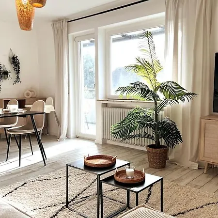 Cozy-livings/ Metro, Parking Slot, Balcony&kitchen * Bad Homburg vor der Höhe